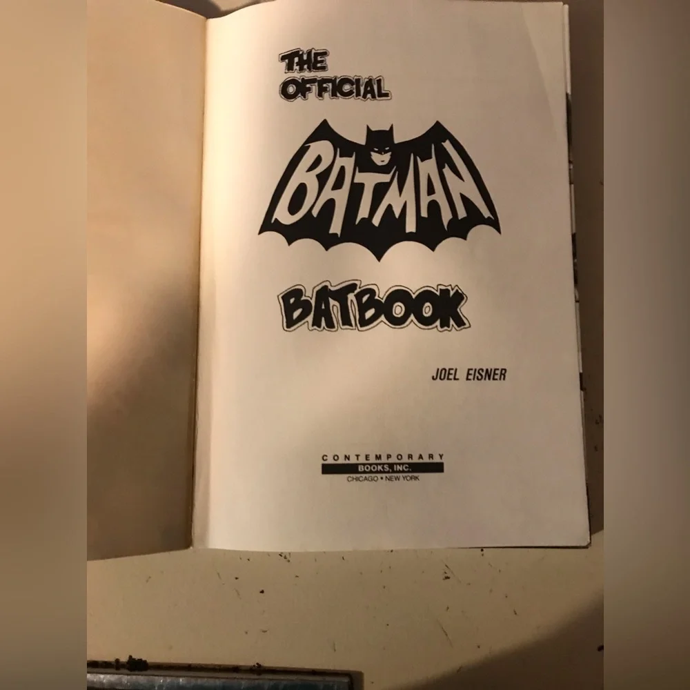 Vintage 1986 Original The Official Batman Batbook By JOEL EISNER 1966 TV Series